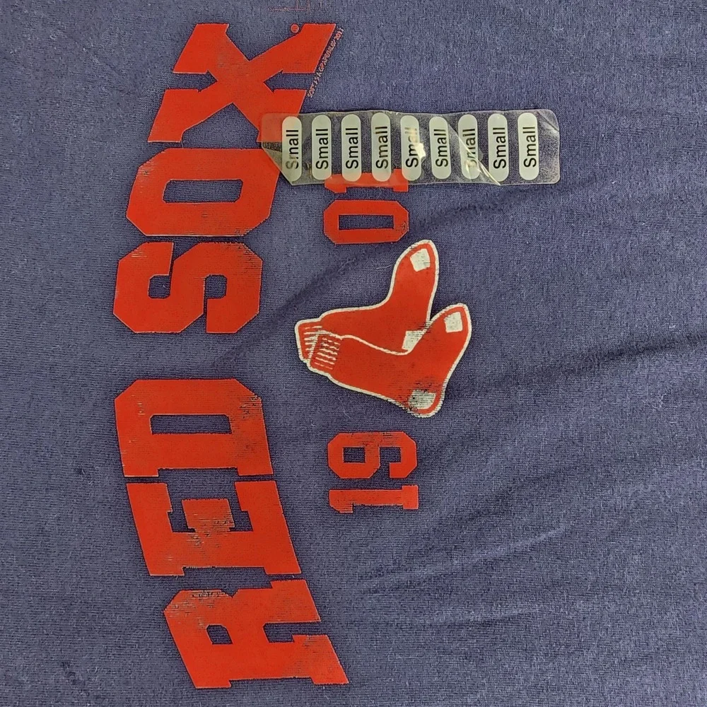 Soft As A Grape Boston Red Sox T-Shirt Mens Small Navy Blue MLB 1901 Graphic NWT